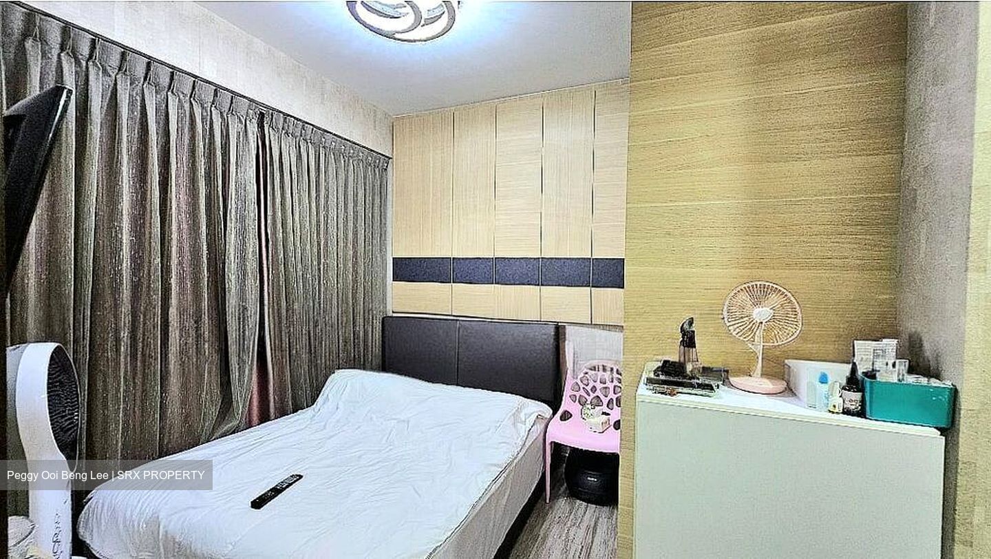 Watercolours (D18), Condominium #504660881